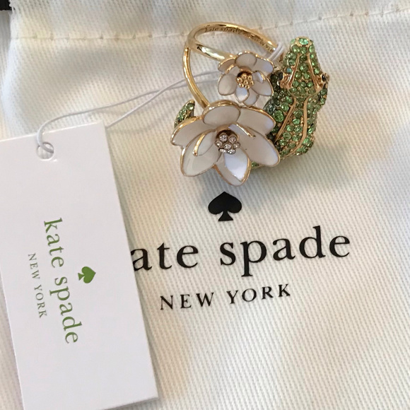 *SOLD* Swamped Pave Alligator Ring Size 7 - Picture 3 of 4